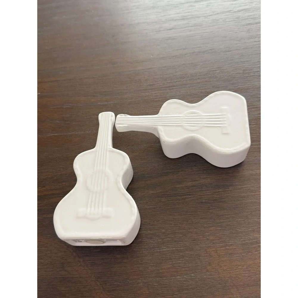 Dolly Parton Ceramic Guitar Salt & Pepper Shakers Set Musical Kitchen Decor
